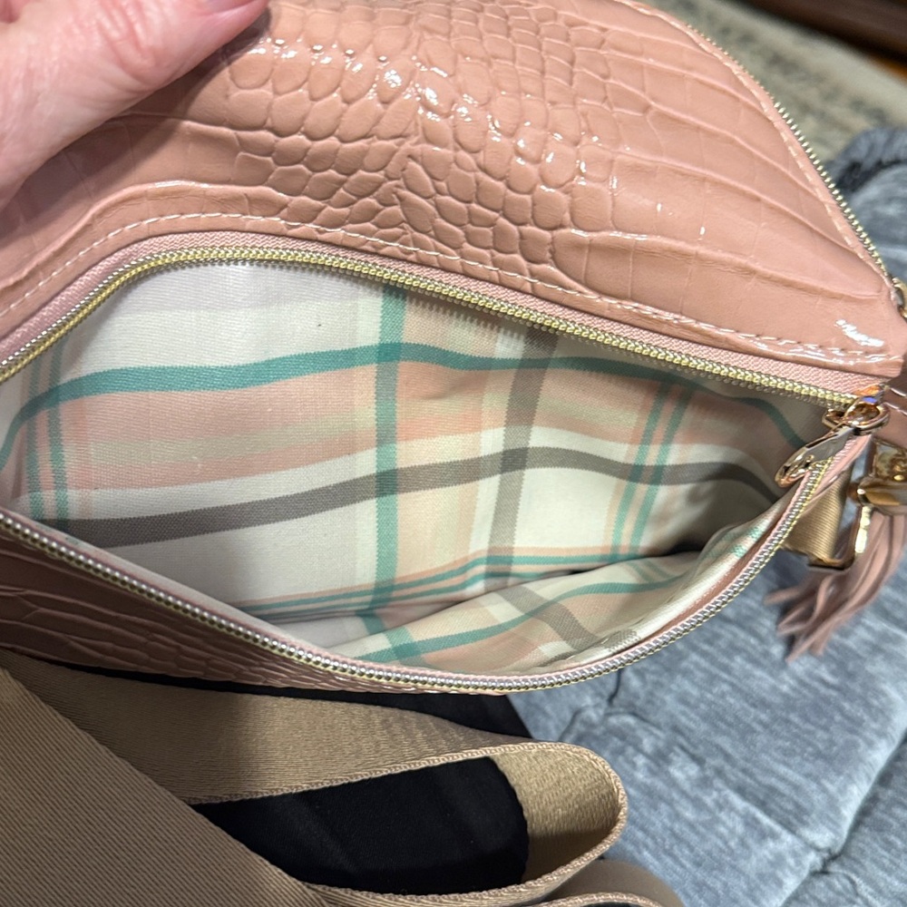 Makeup Junkie Regular Size Sidekickstylish Pink C… - image 4